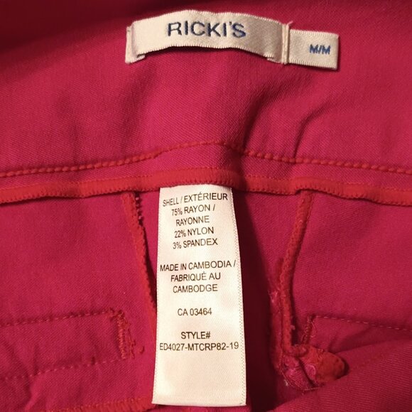 Pink Capri Pants - Picture 4 of 4